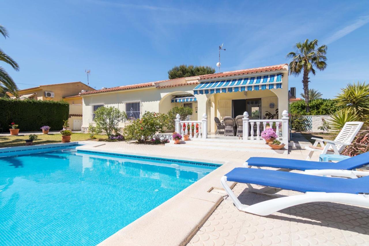 Charming One-Floor Villa With Private Pool In Los Balcones トレビエハ エクステリア 写真